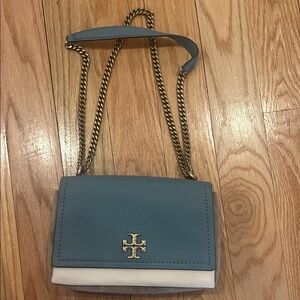 Tory Burch Blue and Cream Leather Crossbody with Gold Chain